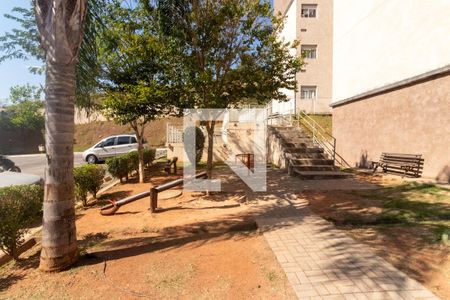 Apartamento para alugar com 45m², 2 quartos e 1 vaga Apartamento para alugar com 45m², 2 quartos e 1 vagaÁrea comum - Playground
