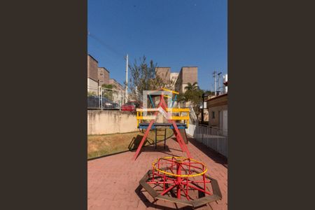 Apartamento para alugar com 45m², 2 quartos e 1 vaga Apartamento para alugar com 45m², 2 quartos e 1 vagaÁrea comum - Playground