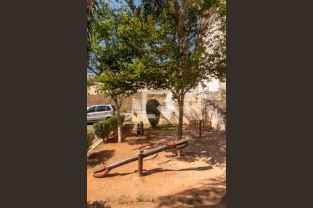 Apartamento para alugar com 45m², 2 quartos e 1 vaga Apartamento para alugar com 45m², 2 quartos e 1 vagaÁrea comum - Playground