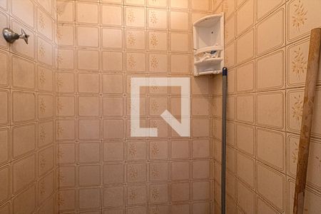 Casa para alugar com 214m², 3 quartos e 2 vagas Casa para alugar com 214m², 3 quartos e 2 vagasBanheiro de Serviço