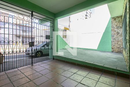 Casa para alugar com 214m², 3 quartos e 2 vagas Casa para alugar com 214m², 3 quartos e 2 vagasGaragem