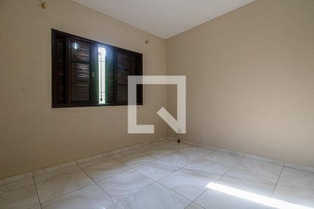 Casa para alugar com 214m², 3 quartos e 2 vagas Casa para alugar com 214m², 3 quartos e 2 vagasSuíte