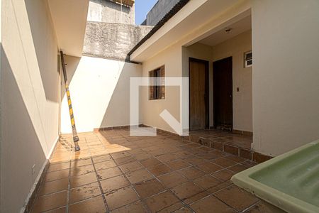 Casa para alugar com 214m², 3 quartos e 2 vagas Casa para alugar com 214m², 3 quartos e 2 vagasQuintal