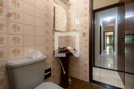 Casa para alugar com 214m², 3 quartos e 2 vagas Casa para alugar com 214m², 3 quartos e 2 vagasSuíte