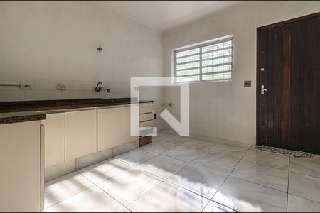 Casa para alugar com 214m², 3 quartos e 2 vagas Casa para alugar com 214m², 3 quartos e 2 vagasCozinha