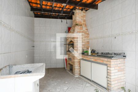 Casa à venda com 145m², 3 quartos e 2 vagas Casa à venda com 145m², 3 quartos e 2 vagasÁrea de Serviço/Churrasqueira