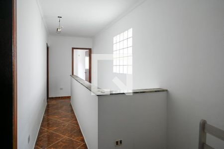 Casa à venda com 145m², 3 quartos e 2 vagas Casa à venda com 145m², 3 quartos e 2 vagasCorredor