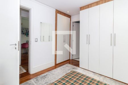Apartamento à venda com 151m², 2 quartos e 2 vagasSuíte Principal - Closet