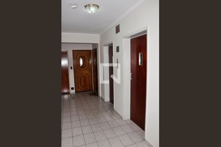 Apartamento à venda com 69m², 2 quartos e 1 vagaHall social