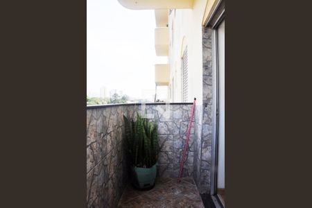 Apartamento à venda com 69m², 2 quartos e 1 vagaDetalhe - Varanda da Sala