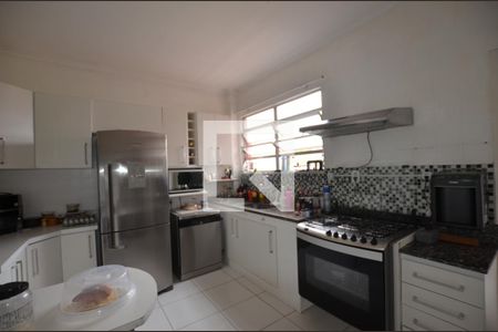 Apartamento à venda com 68m², 2 quartos e 1 vagaCozinha