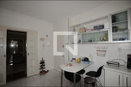 Apartamento à venda com 68m², 2 quartos e 1 vagaCozinha