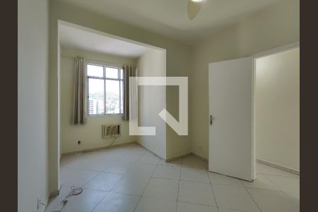 Apartamento para alugar com 80m², 3 quartos e 1 vagaSuíte