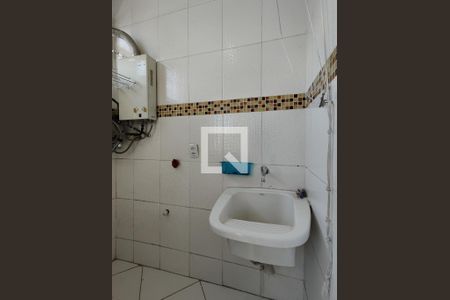 Apartamento para alugar com 80m², 3 quartos e 1 vagaÁrea de Serviço