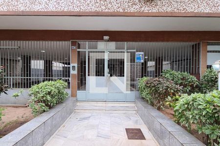 Apartamento à venda com 56m², 2 quartos e 1 vaga Apartamento à venda com 56m², 2 quartos e 1 vagaHall de Entrada