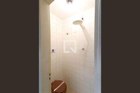 Apartamento à venda com 56m², 2 quartos e 1 vaga Apartamento à venda com 56m², 2 quartos e 1 vagaBanheiro de Serviço