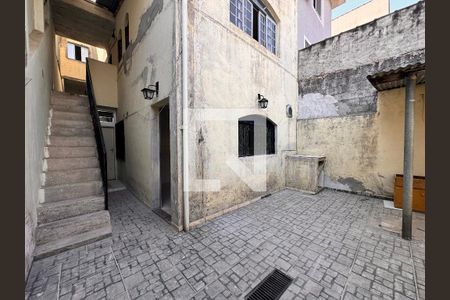 Apartamento para alugar com 55m², 1 quarto e sem vagaQuintal