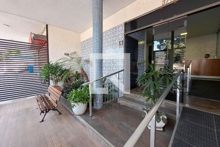 Apartamento para alugar com 73m², 2 quartos e 1 vagaFachada