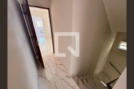 Apartamento para alugar com 40m², 2 quartos e 1 vagaHall de entrada