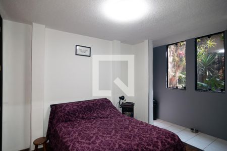 Casa à venda com 342m², 3 quartos e 2 vagasQuarto