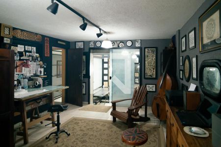 Casa à venda com 342m², 3 quartos e 2 vagasÁrea externa 