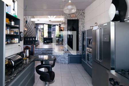 Casa à venda com 342m², 3 quartos e 2 vagasSala/ cozinha 