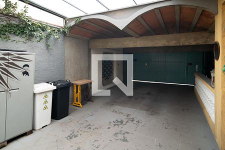 Casa à venda com 342m², 3 quartos e 2 vagas Área externa 