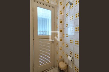 Apartamento para alugar com 125m², 3 quartos e 2 vagasBanheiro de Serviço