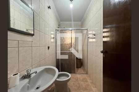 Banheiro de apartamento para alugar com 1 quarto, 64m² em Jardim Rina, Santo André