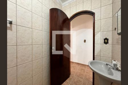 Banheiro de apartamento para alugar com 1 quarto, 64m² em Jardim Rina, Santo André