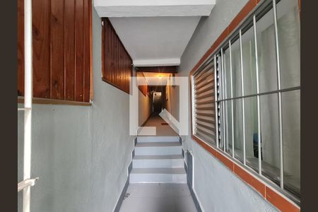 Casa à venda com 150m², 4 quartos e 1 vaga Casa à venda com 150m², 4 quartos e 1 vagaCorredor acesso a Despensa