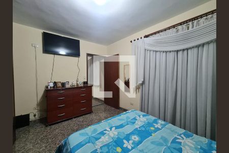 Casa à venda com 150m², 4 quartos e 1 vaga Casa à venda com 150m², 4 quartos e 1 vagaQuarto1