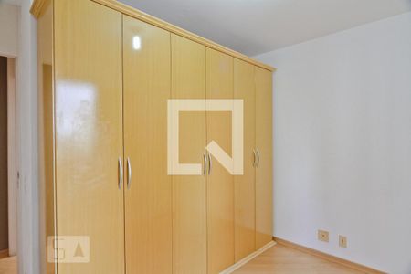 Apartamento para alugar com 80m², 3 quartos e 1 vaga