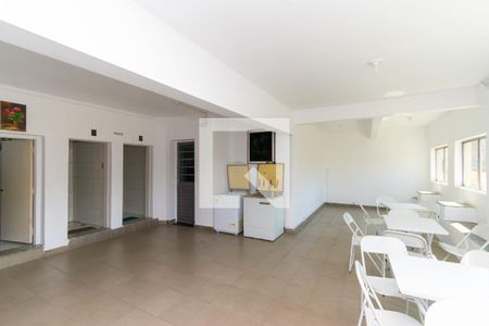 Apartamento à venda com 70m², 2 quartos e 1 vaga Apartamento à venda com 70m², 2 quartos e 1 vagaÁrea comum - Salão de festas