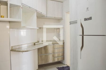 Cozinha de apartamento para alugar com 3 quartos, 84m² em Parada Inglesa, São Paulo