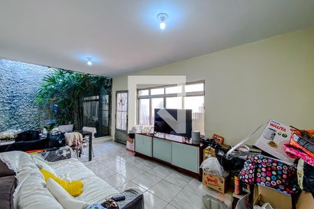 Sala de casa para alugar com 4 quartos, 231m² em Cambuci, São Paulo