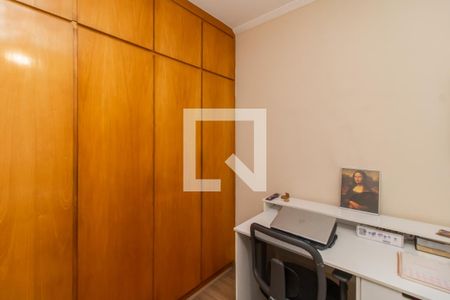 Apartamento à venda com 64m², 3 quartos e 1 vagaQuarto 2