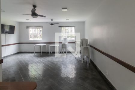Apartamento à venda com 64m², 3 quartos e 1 vagaÁrea comum - Salão de festas