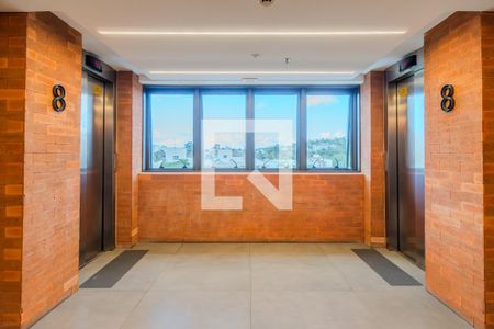 Apartamento à venda com 37m², 1 quarto e 1 vagaElevadores