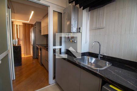 Apartamento à venda com 84m², 2 quartos e 2 vagasÁrea de Serviço