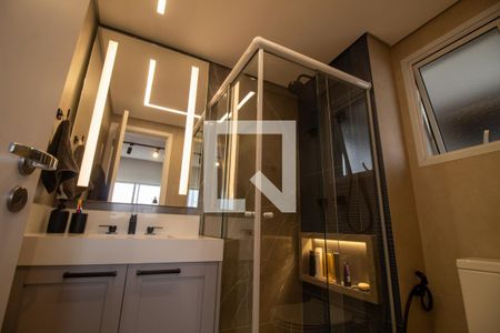 Apartamento à venda com 84m², 2 quartos e 2 vagasBanheiro da Suíte 2