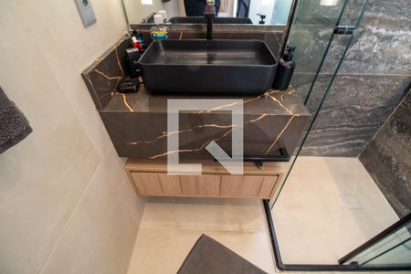 Apartamento à venda com 84m², 2 quartos e 2 vagasBanheiro da Suíte 1
