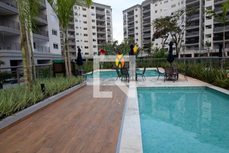 Apartamento à venda com 84m², 2 quartos e 2 vagasÁrea comum - Piscinas