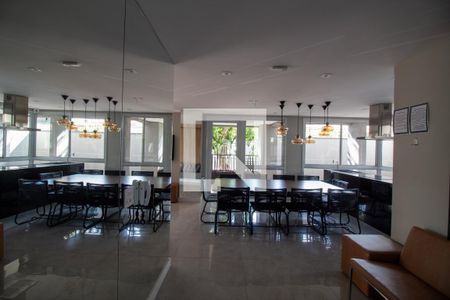 Apartamento à venda com 84m², 2 quartos e 2 vagasÁrea comum - Salão de Festas