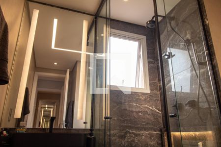Apartamento à venda com 84m², 2 quartos e 2 vagasBanheiro da Suíte 1