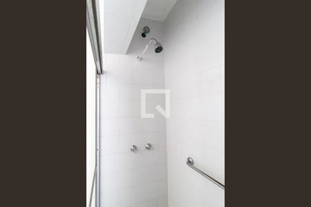 Casa para alugar com 420m², 4 quartos e sem vagaDetalhe do banheiro