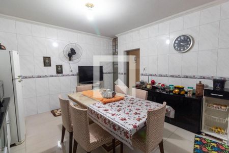 Casa à venda com 189m², 3 quartos e 3 vagasCozinha