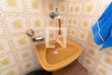 Casa à venda com 189m², 3 quartos e 3 vagasBanheiro 2