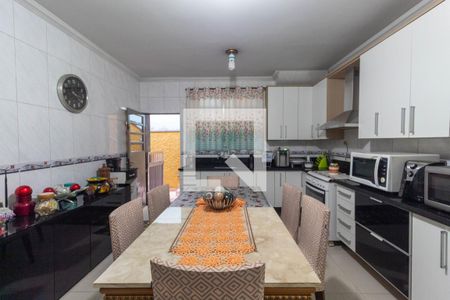 Casa à venda com 189m², 3 quartos e 3 vagasCozinha