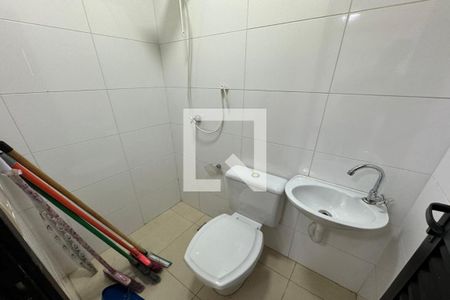 Apartamento para alugar com 122m², 3 quartos e 2 vagas Apartamento para alugar com 122m², 3 quartos e 2 vagasBanheiro de Serviços